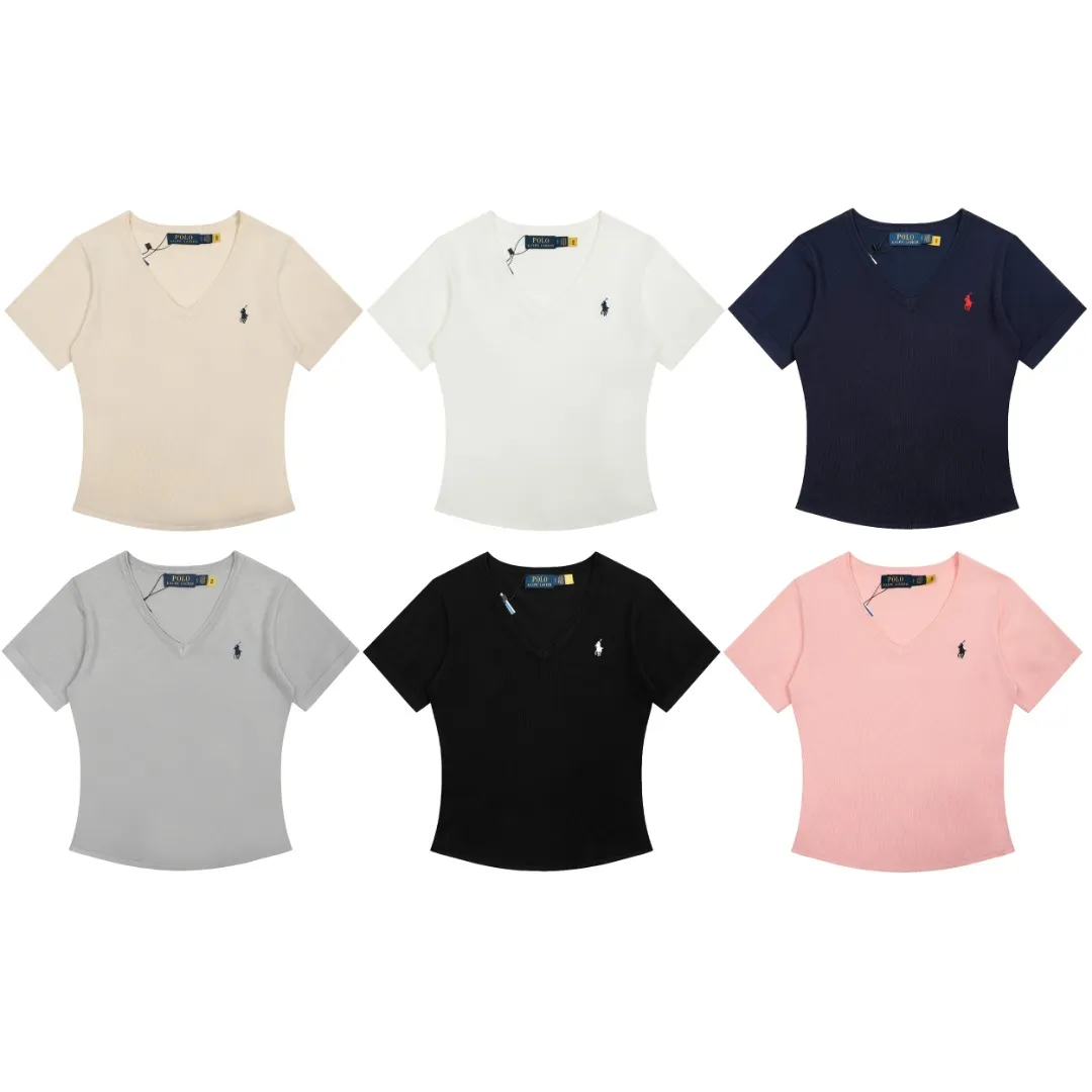 P146 💰 "Top quality" Style number: DS079# (not off the shelves all year round) [Ralph Lauren classic pony embroidery V-neck goddess style summer knitted short sleeves] ✅Ralph Lauren Ralph Lauren popular and versatile women's V-neck ice silk knitted short sleeves ✅Main supply platform live broadcast Wholesale entity Replenish when out of stock Not off the shelves ✅ZP quality 1:1 version Scan the code to enter the GF website Z cabinet quality ✅Comfortable, soft and highly breathable Focusing on high-end, cost-effective and good quality, needless to say. ✅Restore the original version. Loose, comfortable and stress-free. ✅Wear for work and life. Suitable for various occasions. Must-have recommended model for goddesses. Size: S-XL. Color: Black, White, Gray, Navy Blue, Pink Mi Xing.